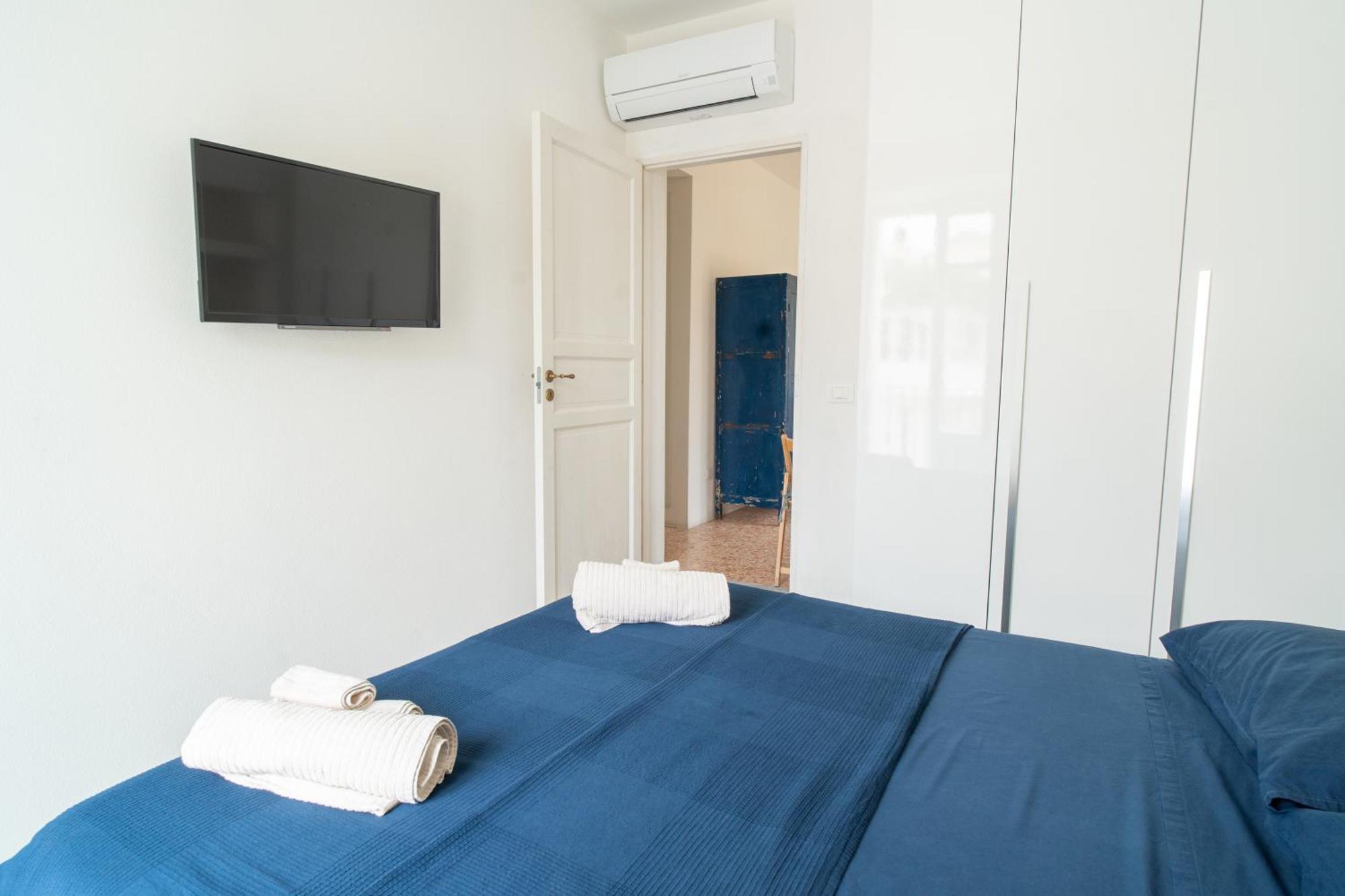 Palazzo Iolei - Zia Lidia Apartman Olbia Kültér fotó